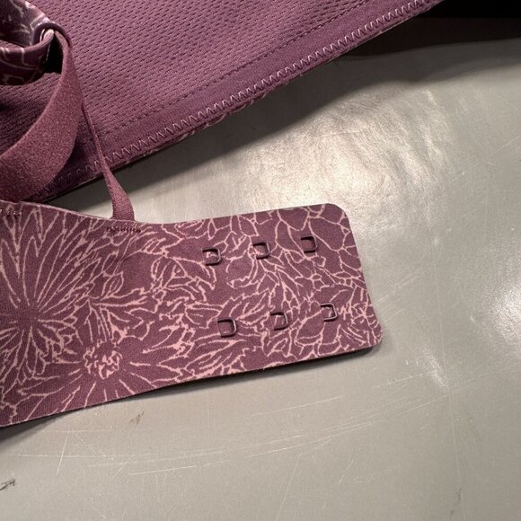 Lululemon Athletica Take Shape Sports Bra Floral Wireless Adjustable Stretch - Picture 6 of 14